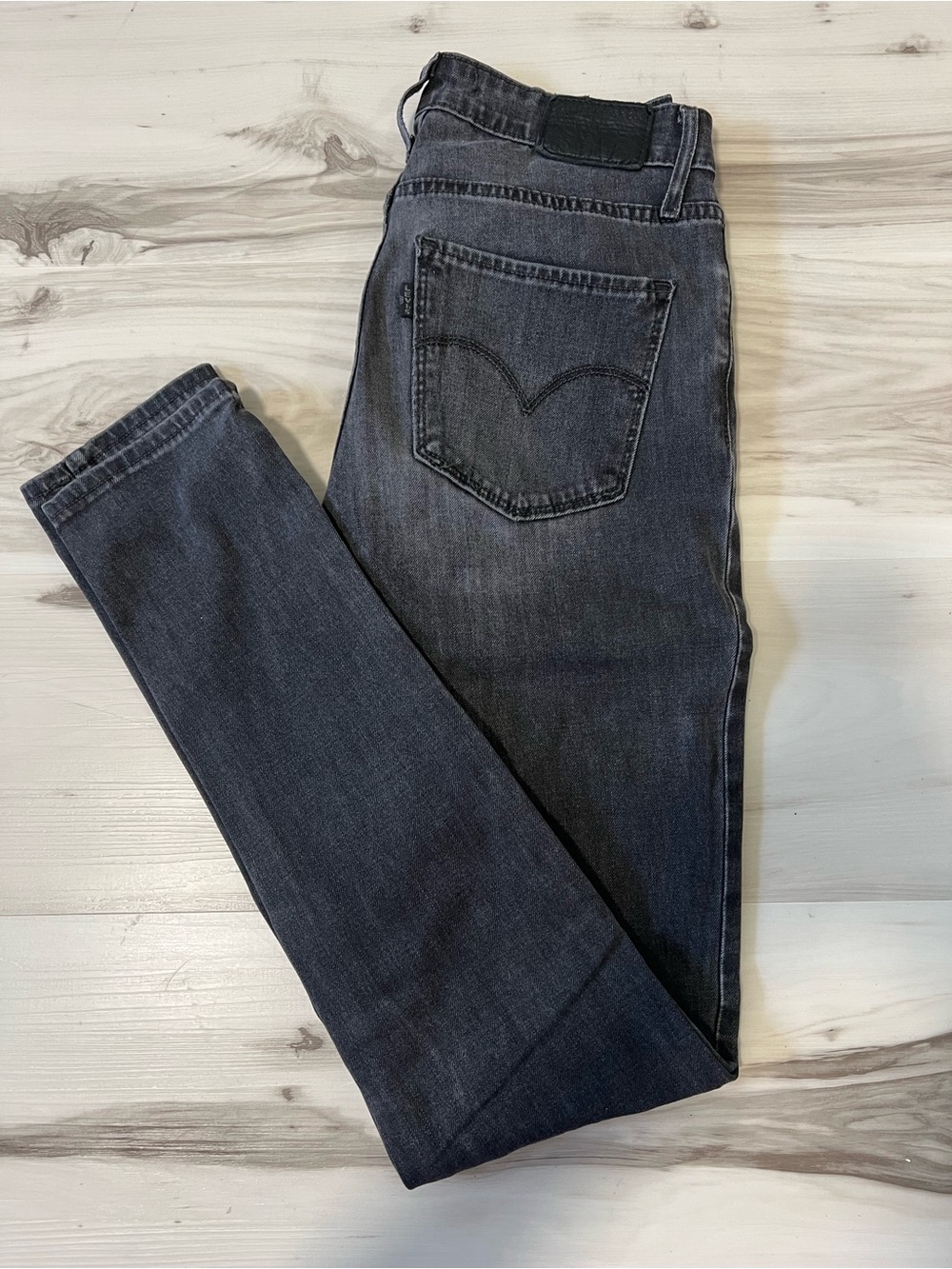 LEVI’S Women’s 721 High Rise Skinny Jeans